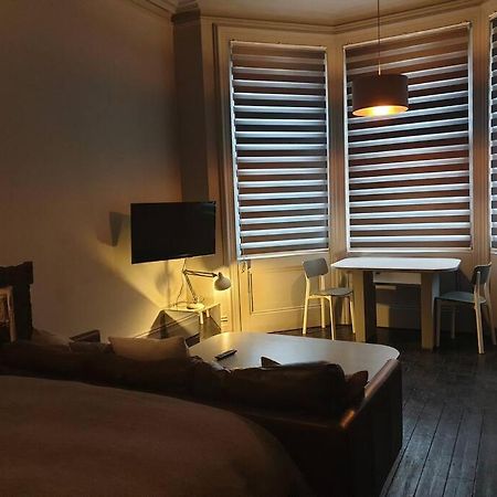 Elegant Studio In Central Hove - 5 Min Walk To Beach - 10 Min To Brighton Exterior photo