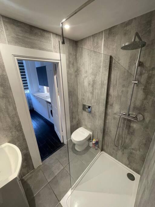 Elegant Studio In Central Hove - 5 Min Walk To Beach - 10 Min To Brighton Exterior photo