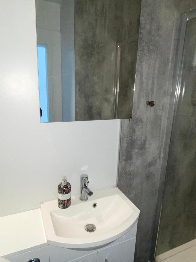 Elegant Studio In Central Hove - 5 Min Walk To Beach - 10 Min To Brighton Exterior photo